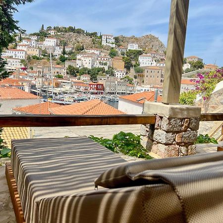 Portadelmare Deluxe Suites Hydra  Buitenkant foto